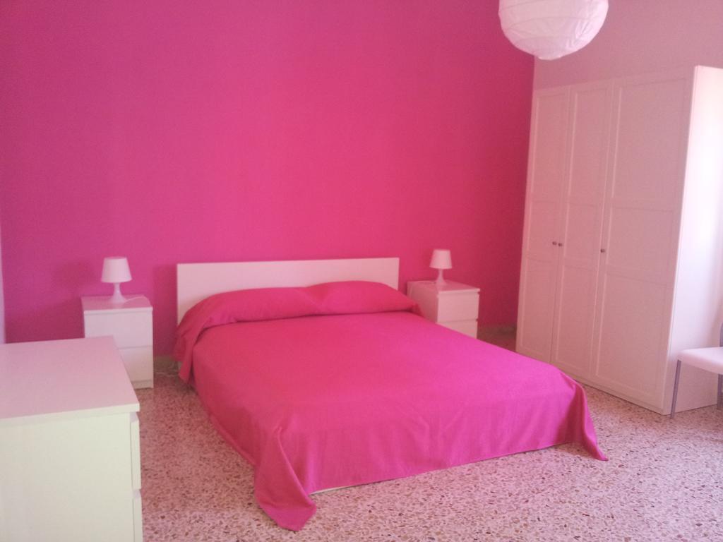 B&B Le Quattro Stagioni Trapani Habitación foto